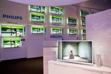 An insgesamt 17 Tagen werden dem deutschen und österreichischen Fachhandel die neuesten Philips Smart TV-Modelle präsentiert. 