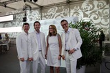 Ganz in Weiß begrüßte das Drei-Führungsteam, CCO Rudolf schrefl, CTO Matthias Baldermann, CFO Sabine Hogl und CEO Jan Trionow die Gäste zum Relaunch der Marke Drei.