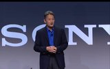 Kazuo Hirai, Präsident und CEO von Sony (hier bei seiner Rede auf der CES 2014), muss sehr rasch radikale Umstrukturierungen auf den Weg bringen (©Sony). 