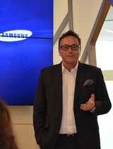 Martin Wallner, Vice President Sales Samsung Electronics Austria eröffnete am 2. April den Samsung Schauraum.
