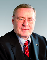 Das Führungsquartett von TechniSat besteht nun aus Firmengründer Peter Lepper,…