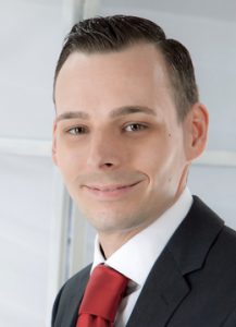 Christian Schwarz (29) wechselt vom BSH-Kundendienst in die Vertriebsabteilung. Er wird BSH CP-Kunden in Wien und Niederösterreich betreuen. 