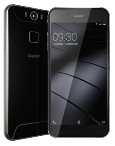 Mit der Gigaset Me-Familie stößt der deutsche Hersteller erstmals ins Smartphone-Segment vor. 