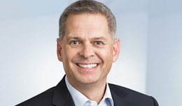 Der Chef der Media-Saturn Holding, Pieter Haas, spricht über die „Wiederauferstehung des Ladens“. (Bild: Media-Saturn)

