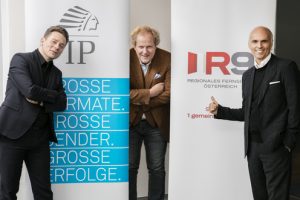 Neue Geschäftspartner bei der TV-Vermarktung: Marcin Kotlowski (GF R9), Walter Zinggl (GF IP Österreich) und Rudi Kobza (CEO Kobza Media). 