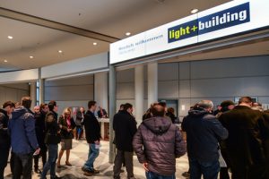 Rund 216.000 Fachbesucher sorgten für einen neuen Rekord bei der diesjährigen Light + Building. (©Messe Frankfurt Exhibition GmbH / Pietro Sutera)