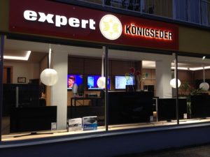 Nach einem Monat Umbau erstrahlt das Geschäft von Expert Königseder in Timelkam im neuen Glanz.