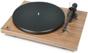 Der audiophile Plattenspieler Debut RecordMaster eignet sich für Hifi & Audio-Transfer zu PC/Mac…