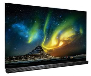 LG macht mit seinen OLED-TVs die spektakulären Nordlichter Zusehern weltweit zugänglich. (©LG Electronics Austria)
