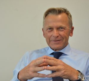 Handelsobmann Peter Buchmüller spürt für das 1HJ 2016 Rückenwind für die Branche.  