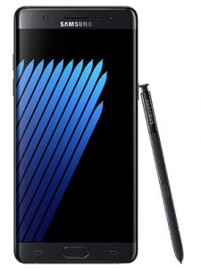 Das Galaxy Note 7, das nach IP68-Zertifizierung staub- und wasserresistent ist, und über einen Iris- und Fingerabdruckscanner verfügt, wurde bereits als eines der besten Smartphones 2017 gehandelt. (Foto: Drei/ Samsung)