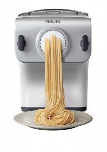 Laut Philips war es noch nie so einfach frische und schmackhafte Pasta selbst zu machen. Und zwar mit dem Pastamaker, der in nur zehn Minuten bis zu 300 Gramm „in perfekter Struktur” zubereiten kann.