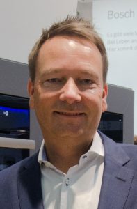 BSH-GF Michael Mehnert bestätigte Auf der AELVIS nochmals, dass es weiterhin ein eigenes Set-up für die Bosch Exclusiv- sowie Siemens Extraklasse-Partner geben wird.