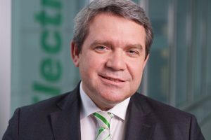 Mit den neuen Optionen will EP:Vorstand Friedrich Sobol die Servicestärke der Fachhändler betonen. (©EP)