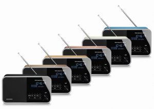 „Das neue, in sechs Farben erhältliche Grundig Digitalradio DTR 4000 DAB+ BT mit Bluetooth vereint klaren Empfang und kraftvollen Klang in stilvollem Design“, verspricht der Hersteller. 