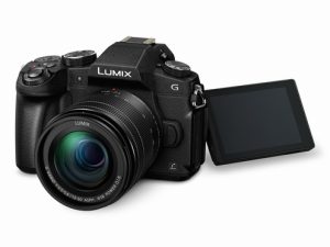 Die Systemkamera LUMIX G81 ist der Allrounder des LUMIX G Systems von Panasonic.