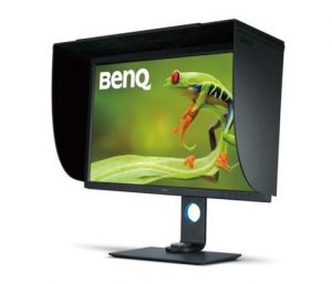 BenQ SW320 – das 31,5 Zoll Profi-Display für Fotografen besticht mit 4K UHD-Auflösung, HDR-Funktion und hoher Farbverbindlichkeit für optimale Darstellung von feinsten Details und Texturen.

