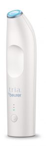 Der Tria by Beurer Haarentfernungslaser LAS 50 Precision, mit seiner schlanken, ergonomischen Form, wurde speziell für die Anwendung auf kleineren, sensibleren Hautpartien wie Achseln, Bikinizone oder Oberlippe konzipiert. 