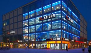 Heute eröffnete der erste Saturn Mobile Shop. Nach dem Start in der SCS plant Saturn, noch in diesem Jahr weitere Shop-Standorte zu eröffnen. (Bild: Saturn)

