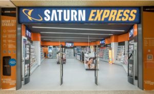 Es ist rund drei Monate her, dass Elektroriese Saturn mit Saturn Express den ersten kassafreien Consumer Electronics-Store Europa eröffnete. Der Testzeitraum des Pilotprojektes ging wie geplant am 30. Mai zu Ende. Das Resümee der Kunden fällt laut Saturn „überaus positiv“ aus. (Bild: Saturn) 
