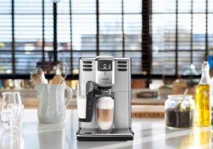 Philips kündigt mit der neuen 5000 LatteGo EP5335 eine Revolution der Kaffeevielfalt an. 