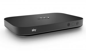 Ab Juni erweitert Sky Q Mini das Sky Q Erlebnis in weiteren Räumen und die Sky Q App ab Sommer auf weiteren Plattformen.