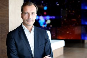 Bereits seit September 2019 verantwortet Holger Pöchhacker bei Samsung als Director TV/AV den UE-Bereich.