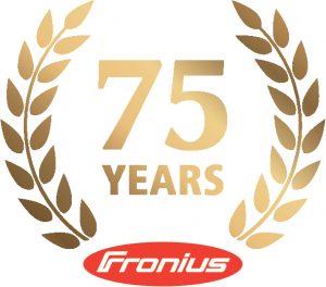 Fronius ist nunmehr seit 75 Jahren ein oberösterreichisches Familienunternehmen und erreicht heute einen Exportanteil von 92% mit 30 internationalen Fronius Gesellschaften und Vertriebspartnern bzw Repräsentanten in mehr als 60 Ländern.