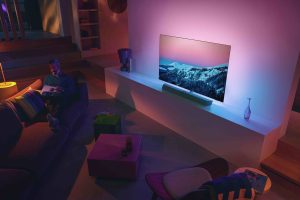 TP Vision präsentierte heute in Berlin zahlreiche neue Produkte von Philips TV & Sound. Dazu zählen zwei neue OLED+ und ein neuer MiniLED-TV.  Ein neues Feature ist Ambilight Aurora. Dieses soll für ein angenehmes Ambiente mit eindrucksvollen Bildern sorgen, wenn der Fernsehabend eigentlich schon vorbei ist.