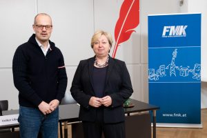 Volker Libovsky, Präsident des FMK und CTIO von Magenta Telekom und Margit Kropik, Geschäftsführerin des FMK berichteten über das vergangene Jahr 2022 und über aktuelle Themen im Mobilfunksektor.