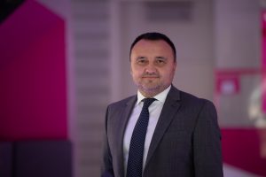 Neuer CCO B2B: Branko Stanchev übernimmt mit 1. Juli 2023 als die Leitung des Privatkundengeschäfts von Magenta Telekom.