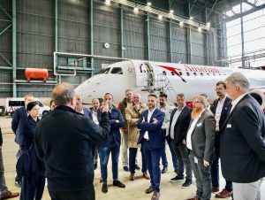 Im Rahmen des ersten REXEL Austria „Tag des Facility Managements“ konnten die Teilnehmer das Austrian Airlines Werft besichtigen.