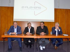 Robert Pfarrwaller, Andreas Wirth, Christian Bräuer und Thomas Farthofer (v.l.) traten geschlossen für ein neues Veranstaltungsformat der gesamten Elektrobranche ein – „e-Players” steht im Mai 2024 am Programm.
