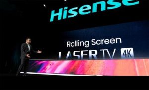 Hisense präsentierte auf der CES 2024 seinen rollbaren Laser-Fernseher, der das Betrachten von Großbildschirmen revolutionierensoll.