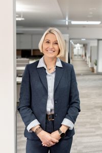 Indzi Kodba, Sales Director Gewerbe & Handel: „Zeit ist die wertvollste Ressource in Betrieben.”